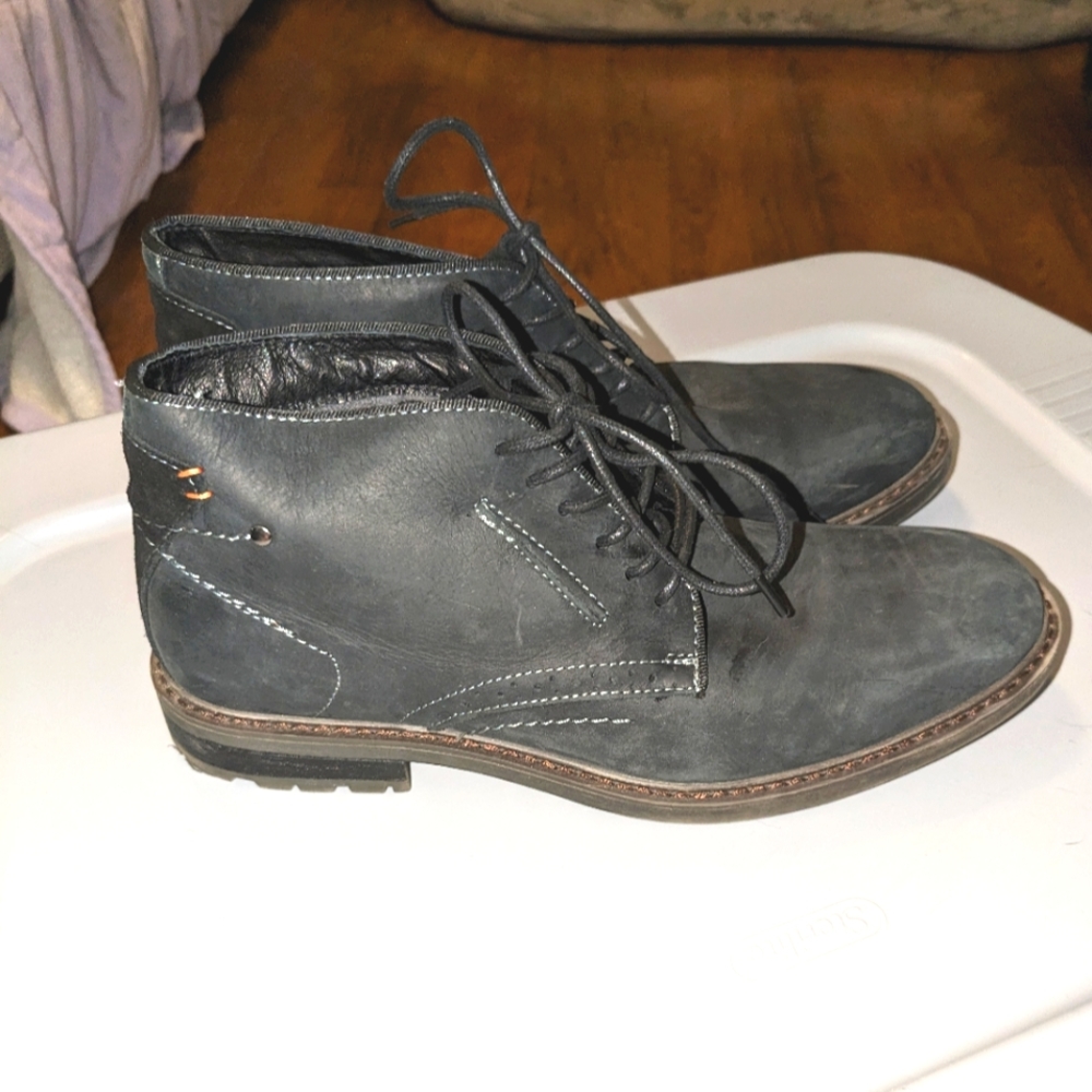 Arkbird Chukka Boots for Men’s size 9  Oxfords Black Leather EUC
